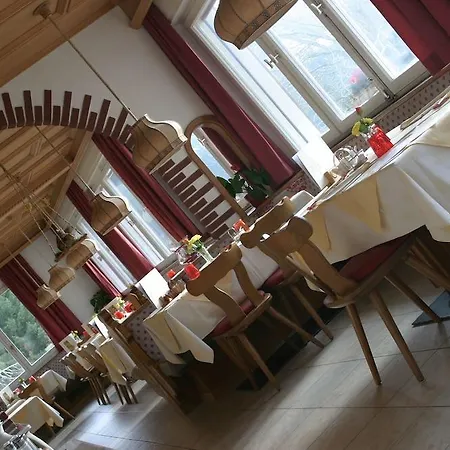 Small & Lovely Hotel Zaluna Otel 4*