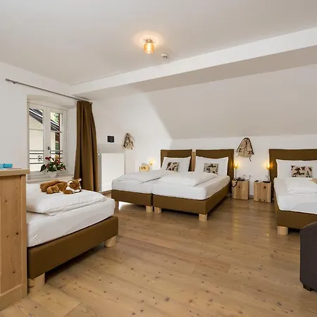 Small & Lovely Hotel Zaluna 4*